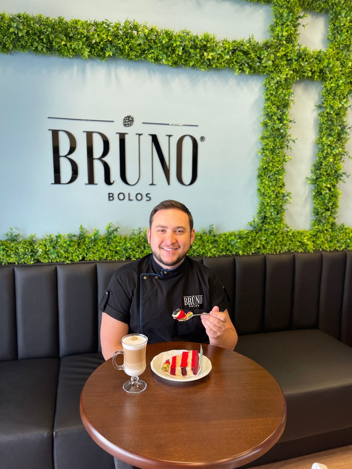 Bruno Bolos Celebra Anos Com Amplia O E Cozinha Para Cursos Where Curitiba